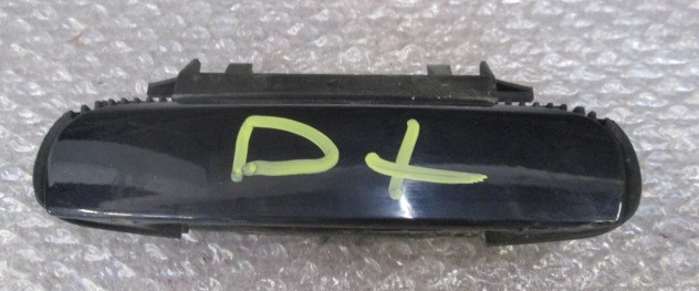 RIGHT FRONT DOOR HANDLE OEM N. 8E2837208 ORIGINAL PART ESED AUDI A3 8P 8PA 8P1 (2003 - 2008)BENZINA 16  YEAR OF CONSTRUCTION 2004