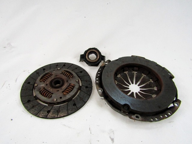 CLUTCH OEM N. 55206018 ORIGINAL PART ESED LANCIA MUSA MK1 350 (2004 - 2007) DIESEL 13  YEAR OF CONSTRUCTION 2005