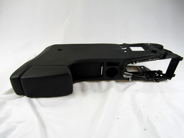 ARMREST, CENTRE CONSOLE OEM N. 13258342 ORIGINAL PART ESED OPEL ASTRA J 5P/3P/SW (2009 - 2015) DIESEL 17  YEAR OF CONSTRUCTION 2011