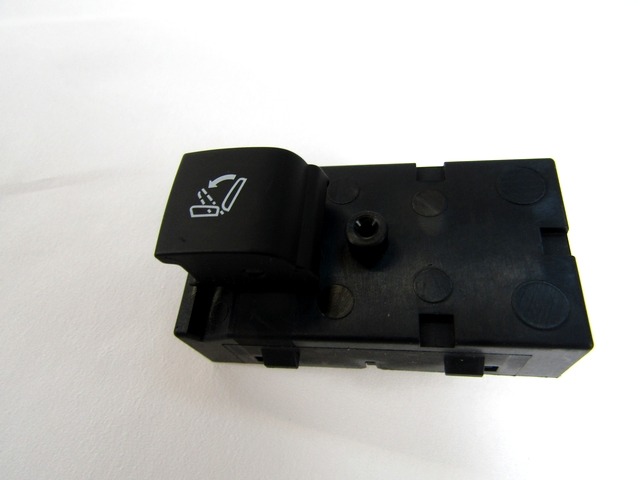 SEAT ADJUSTMENT SWITCH, FRONT OEM N. 13333631 ORIGINAL PART ESED OPEL ASTRA J 5P/3P/SW (2009 - 2015) DIESEL 17  YEAR OF CONSTRUCTION 2011