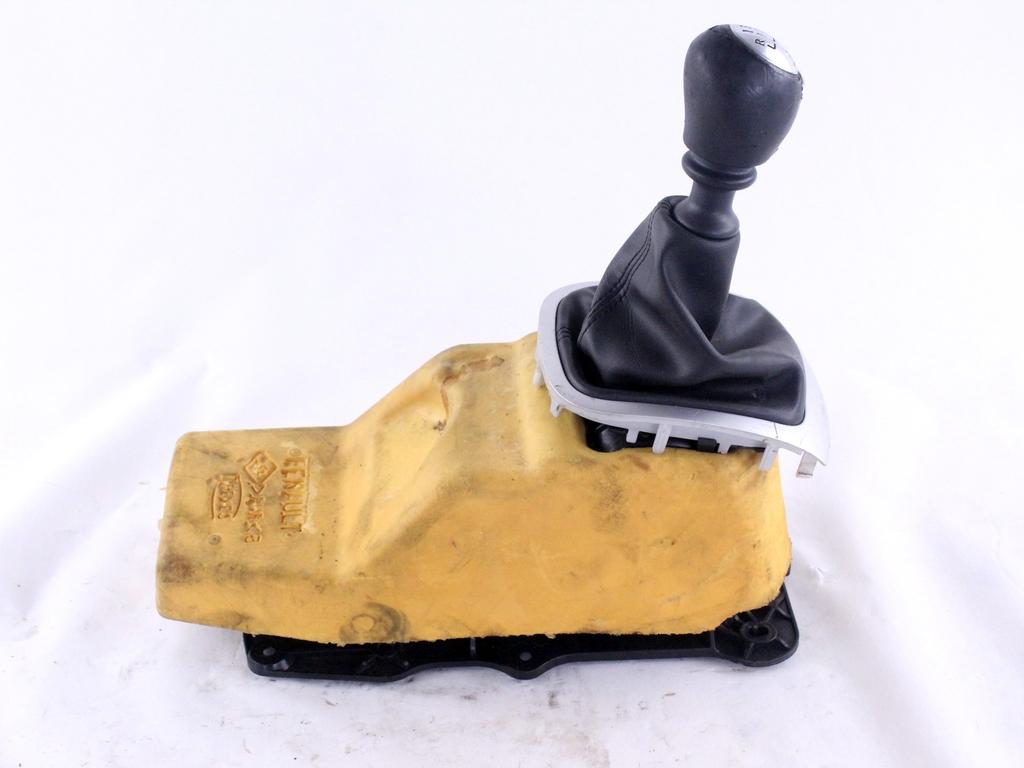 MANUAL GEAR LEVER MECHANISM OEM N. 749046172R ORIGINAL PART ESED RENAULT MEGANE MK3 BER/SPORTOUR/ESTATE (2009 - 2015) DIESEL 15  YEAR OF CONSTRUCTION 2011