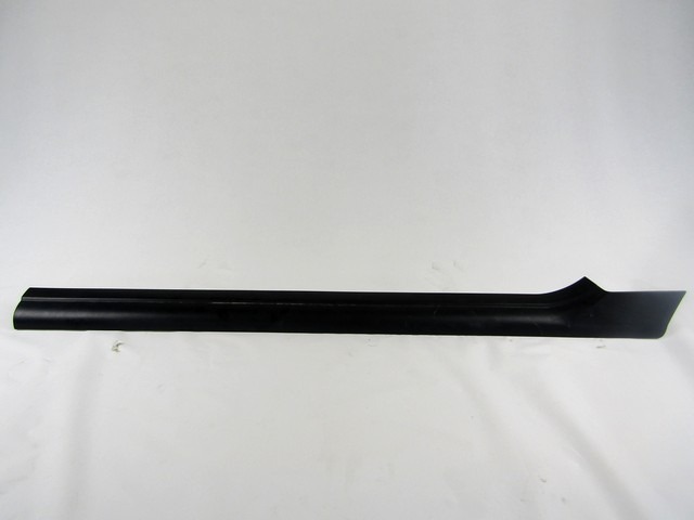 TRIM PANEL LEG ROOM OEM N. 8239958 ORIGINAL PART ESED BMW SERIE 3 E46 BER/SW/COUPE/CABRIO LCI RESTYLING (10/2001 - 2005) DIESEL 20  YEAR OF CONSTRUCTION 2004