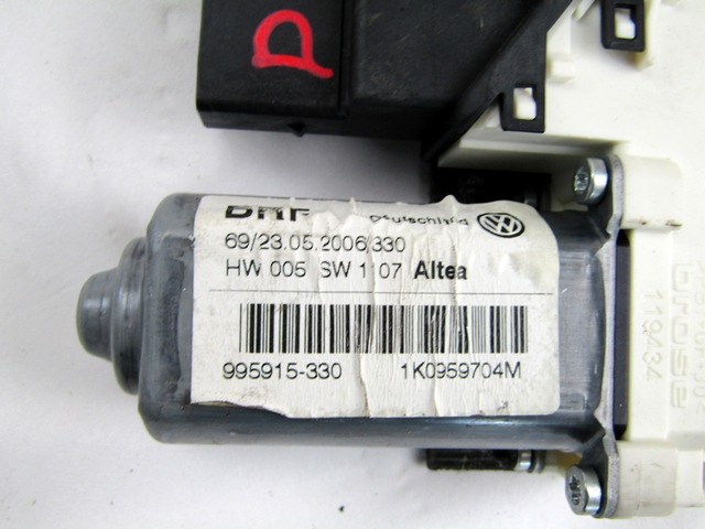 REAR DOOR WINDOW MOTOR OEM N. 1K0959704M ORIGINAL PART ESED SEAT ALTEA 5P1 (2004 - 02/2009)BENZINA 16  YEAR OF CONSTRUCTION 2006