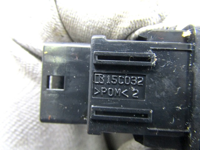 VARIOUS SWITCHES OEM N. 8498612010 ORIGINAL PART ESED TOYOTA URBAN CRUISER (2009 - 2014) DIESEL 14  YEAR OF CONSTRUCTION 2010