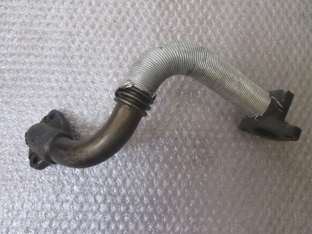EGR PIPE OEM N.  SPARE PART USED CAR MITSUBISHI PAJERO V60 (2000 - 2007) DISPLACEMENT 32 DIESEL YEAR OF CONSTRUCTION 2002