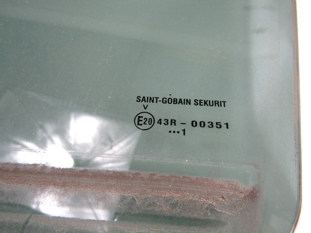 DOOR WINDOW, TINTED GLASS, REAR LEFT OEM N. 71743830 ORIGINAL PART ESED FIAT SEDICI (05/2009 - 2014) DIESEL 20  YEAR OF CONSTRUCTION 2011