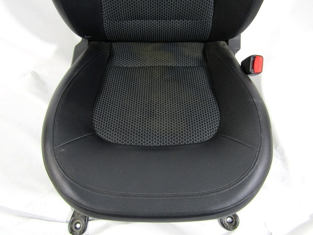 FRONT RIGHT PASSENGER LEATHER SEAT OEM N. 33133 SEDILE ANTERIORE DESTRO PELLE ORIGINAL PART ESED HYUNDAI IX35 (2010 - 2015)DIESEL 20  YEAR OF CONSTRUCTION 2010