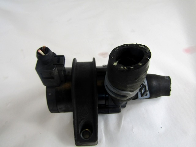ADDITIONAL WATER PUMP OEM N. 1K0965561L ORIGINAL PART ESED AUDI A1 8X1 8XF (DAL 2010)BENZINA 12  YEAR OF CONSTRUCTION 2011