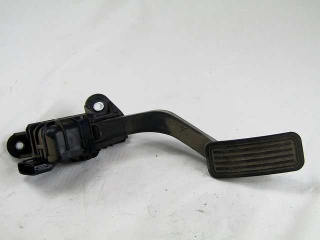 PEDALS & PADS  OEM N. 198800-3400 ORIGINAL PART ESED MAZDA 6 GG GY (2003-2008) DIESEL 20  YEAR OF CONSTRUCTION 2007