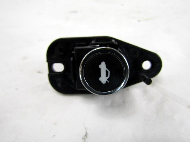 VARIOUS SWITCHES OEM N. 56046228AC ORIGINAL PART ESED LANCIA THEMA (2011 - 2014)DIESEL 30  YEAR OF CONSTRUCTION 2013