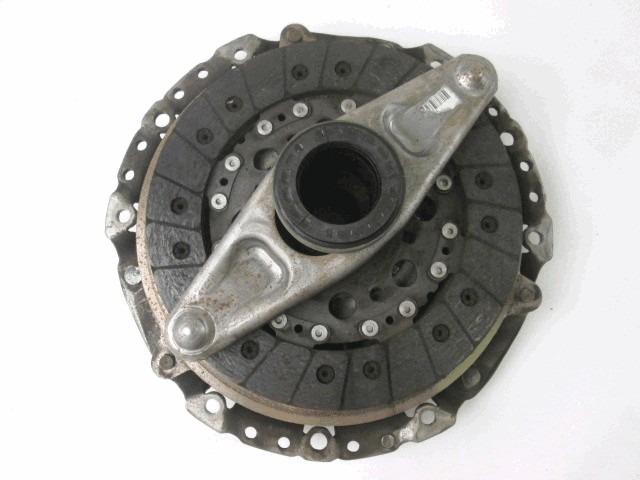 CLUTCH OEM N. 21217615630 ORIGINAL PART ESED BMW SERIE 1 BER/COUPE F20/F21 (2011 - 2015) DIESEL 16  YEAR OF CONSTRUCTION 2014