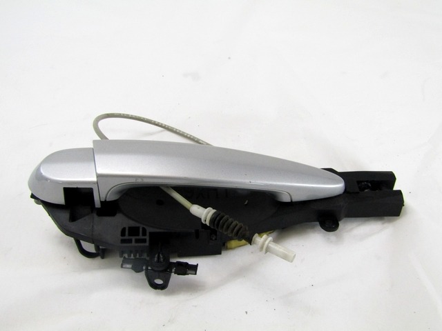 RIGHT REAR DOOR HANDLE OEM N. 51210445184 ORIGINAL PART ESED BMW SERIE 3 BER/SW/COUPE/CABRIO E90/E91/E92/E93 (2005 - 08/2008) DIESEL 20  YEAR OF CONSTRUCTION 2008