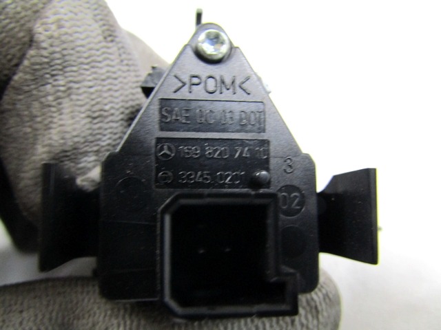 SWITCH HAZARD WARNING/CENTRAL LCKNG SYST OEM N. 1698207410 ORIGINAL PART ESED MERCEDES CLASSE B W245 T245 5P (2005 - 2011) DIESEL 20  YEAR OF CONSTRUCTION 2008