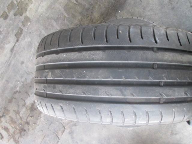 2 SUMMER TYRES 18' OEM N. 235/40 ZR18 ORIGINAL PART ESED ZZZ (PNEUMATICI)   YEAR OF CONSTRUCTION