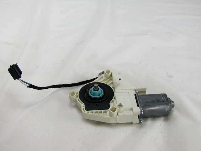 FRONT DOOR WINDSCREEN MOTOR OEM N. 8K0959802A ORIGINAL PART ESED AUDI A6 C6 4F2 4FH 4F5 RESTYLING BER/SW/ALLROAD (10/2008 - 2011) DIESEL 30  YEAR OF CONSTRUCTION 2010