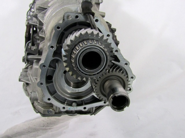 AUTOMATIC TRANSMISSION OEM N. 0A3300040Q ORIGINAL PART ESED AUDI A6 C6 4F2 4FH 4F5 RESTYLING BER/SW/ALLROAD (10/2008 - 2011) DIESEL 30  YEAR OF CONSTRUCTION 2010