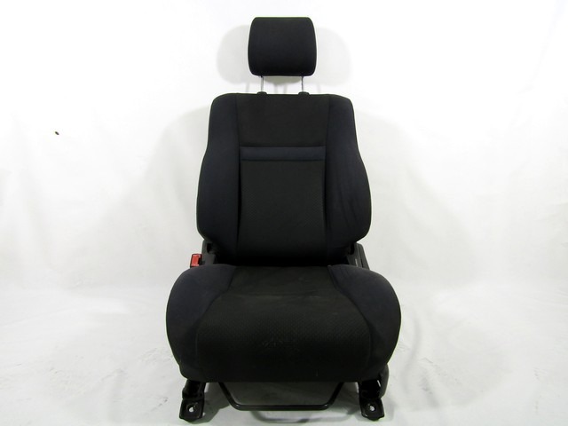 SEAT FRONT DRIVER SIDE LEFT . OEM N. 18220 114 SEDILE ANTERIORE SINISTRO TESSUTO ORIGINAL PART ESED TOYOTA COROLLA E120/E130 (2000 - 2006) DIESEL 20  YEAR OF CONSTRUCTION 2006
