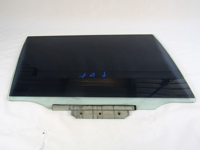 DOOR WINDOW, TINTED GLASS, REAR RIGHT OEM N. 6810302130 ORIGINAL PART ESED TOYOTA COROLLA E120/E130 (2000 - 2006) DIESEL 20  YEAR OF CONSTRUCTION 2006