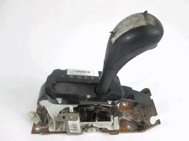 Automatic Shifter Trim With Boot OEM P52104312AI  JEEP CHEROKEE (2002 - 2005)  28 DIESEL Year 2004 spare part used
