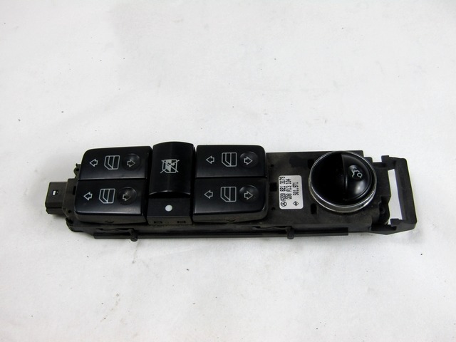 PUSH-BUTTON PANEL FRONT LEFT OEM N. A2208213179 ORIGINAL PART ESED MERCEDES CLASSE S W220 (1998 - 2006)DIESEL 32  YEAR OF CONSTRUCTION 2004