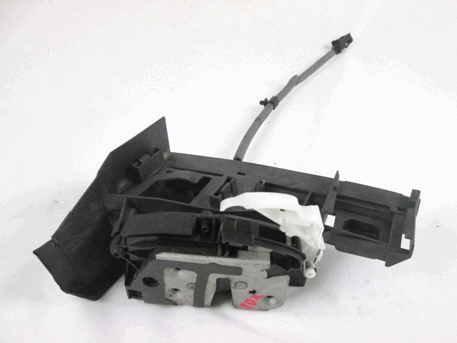 CENTRAL REAR RIGHT DOOR LOCKING OEM N. BM5A-A26412-AC ORIGINAL PART ESED FORD FOCUS MK3 RESTYLING 4P/5P/SW (2014 - 2018)DIESEL 15  YEAR OF CONSTRUCTION 2018