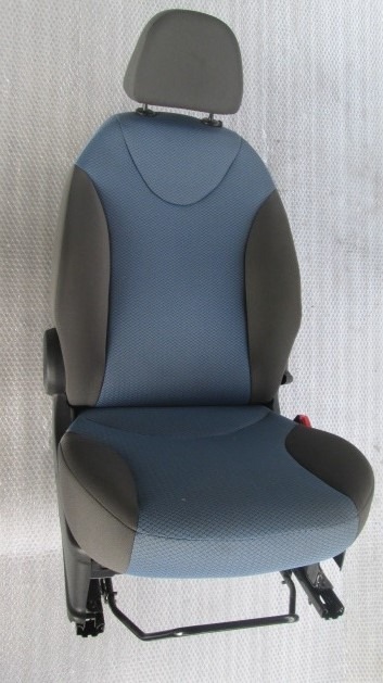 SEAT FRONT PASSENGER SIDE RIGHT / AIRBAG OEM N.  SPARE PART USED CAR FIAT IDEA (2003 - 2008) DISPLACEMENT 14 BENZINA YEAR OF CONSTRUCTION 2006