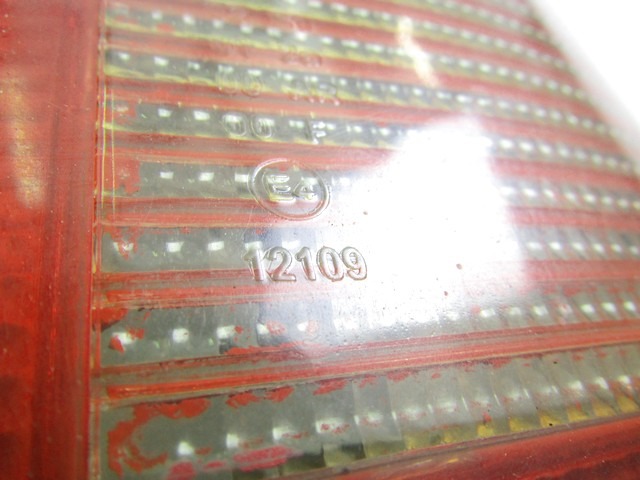 TAIL LIGHT, RIGHT OEM N.  ORIGINAL PART ESED IVECO DAILY MK3 (1999 - 2006)DIESEL 23  YEAR OF CONSTRUCTION 2004