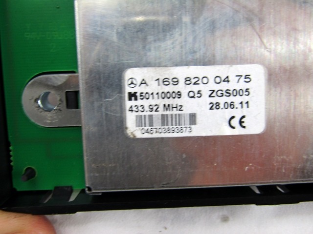 AMPLIFICATORE / CENTRALINA ANTENNA OEM N. A1698200475 ORIGINAL PART ESED MERCEDES CLASSE A W169 5P C169 3P RESTYLING (05/2008 - 2012) BENZINA 17  YEAR OF CONSTRUCTION 2011