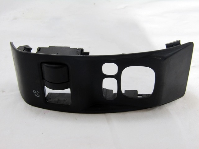 DASH PARTS / CENTRE CONSOLE OEM N. 83002FG000 ORIGINAL PART ESED SUBARU FORESTER III SERIE (2008 - 2011)BENZINA/GPL 20  YEAR OF CONSTRUCTION 2010