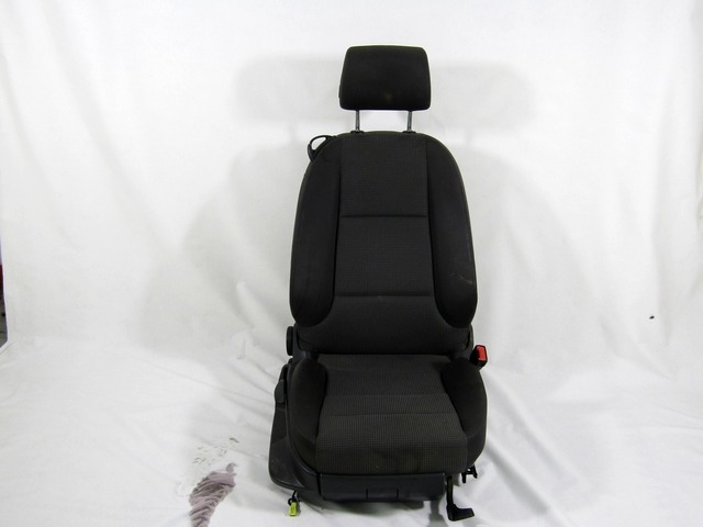SEAT FRONT PASSENGER SIDE RIGHT / AIRBAG OEM N. 17398 SEDILE ANTERIORE DESTRO TESSUTO ORIGINAL PART ESED AUDI A3 8P 8PA 8P1 (2003 - 2008)DIESEL 19  YEAR OF CONSTRUCTION 2008