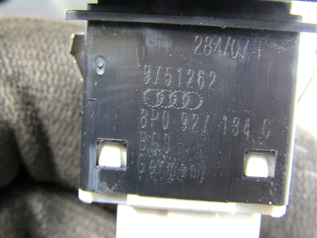 VARIOUS SWITCHES OEM N. 8P0927134C ORIGINAL PART ESED AUDI A3 8P 8PA 8P1 (2003 - 2008)DIESEL 19  YEAR OF CONSTRUCTION 2008
