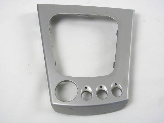 MOUNTING PARTS, CENTRE CONSOLE OEM N. 247683 ORIGINAL PART ESED ALFA ROMEO 156 932 RESTYLING BER/SW (2003 - 2007) DIESEL 19  YEAR OF CONSTRUCTION 2005