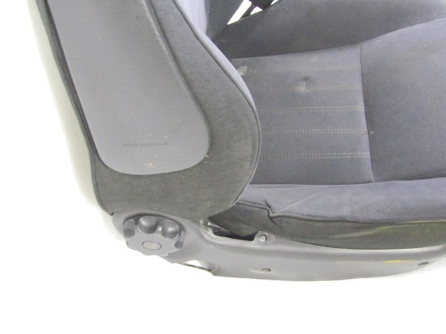 SEAT FRONT PASSENGER SIDE RIGHT / AIRBAG OEM N. 16586 SEDILE ANTERIORE DESTRO TESSUTO ORIGINAL PART ESED ALFA ROMEO 156 932 RESTYLING BER/SW (2003 - 2007) DIESEL 19  YEAR OF CONSTRUCTION 2005