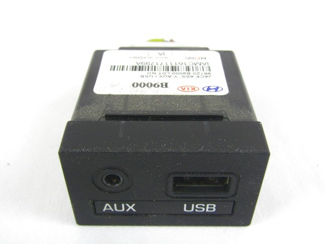 USB / AUX PORT OEM N. 96120-B9000 ORIGINAL PART ESED HYUNDAI I10 (DAL 2013)BENZINA 10  YEAR OF CONSTRUCTION 2017