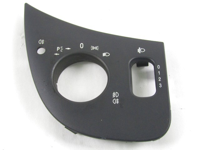 DASH PARTS / CENTRE CONSOLE OEM N. 1686890080 ORIGINAL PART ESED MERCEDES CLASSE A W168 V168 RESTYLING (2001 - 2005) BENZINA 14  YEAR OF CONSTRUCTION 2002