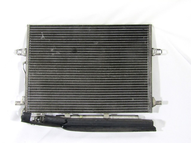 CONDENSER, AIR CONDITIONING OEM N. A2118401024 ORIGINAL PART ESED MERCEDES CLASSE E W211 BER/SW (03/2002 - 05/2006) DIESEL 32  YEAR OF CONSTRUCTION 2003