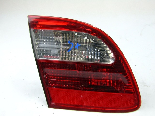 TAIL LIGHT, LEFT OEM N. A2118201364 ORIGINAL PART ESED MERCEDES CLASSE E W211 BER/SW (03/2002 - 05/2006) DIESEL 32  YEAR OF CONSTRUCTION 2003