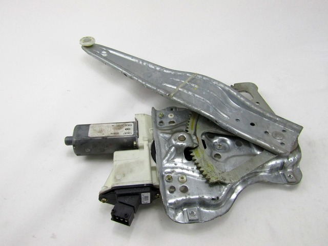 DOOR WINDOW LIFTING MECHANISM REAR OEM N. 69830-02100 ORIGINAL PART ESED TOYOTA COROLLA E120/E130 (2000 - 2006) DIESEL 20  YEAR OF CONSTRUCTION 2005