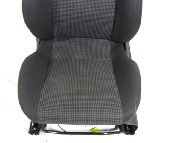 SEAT FRONT DRIVER SIDE LEFT . OEM N. 5519 122 SEDILE ANTERIORE SINISTRO TESSUTO ORIGINAL PART ESED OPEL MERIVA A R (2006 - 2010) BENZINA/GPL 14  YEAR OF CONSTRUCTION 2010
