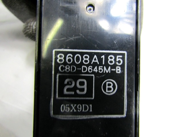 SWITCH WINDOW LIFTER OEM N. 8608A185 ORIGINAL PART ESED CITROEN C-CROSSER (2007 - 2012)DIESEL 22  YEAR OF CONSTRUCTION 2010