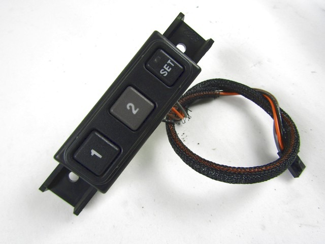 SEAT ADJUSTMENT SWITCH, FRONT OEM N. 56042291AB ORIGINAL PART ESED JEEP GRAND CHEROKEE (1999 - 04/2005) DIESEL 27  YEAR OF CONSTRUCTION 2003
