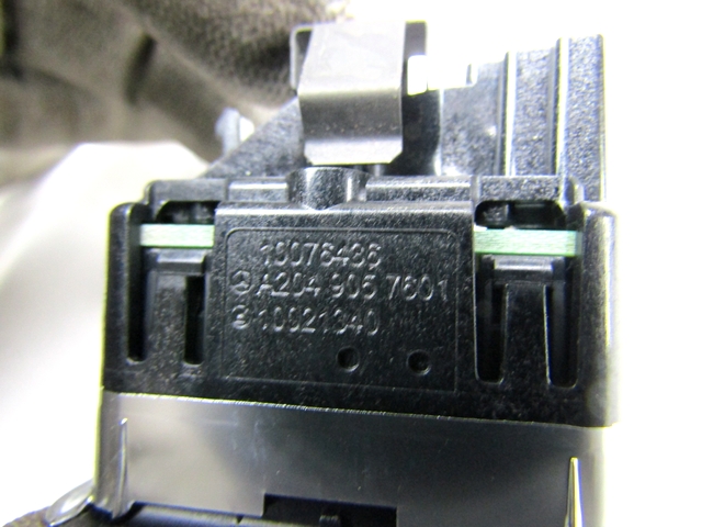 SWITCH WINDOW LIFTER OEM N. A2049057601 ORIGINAL PART ESED MERCEDES CLASSE E S212 BER/SW (09/2011 - 08/2014)DIESEL 30  YEAR OF CONSTRUCTION 2011
