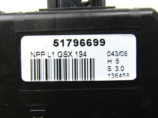 CONTROL OF THE FRONT DOOR OEM N. 51796699 ORIGINAL PART ESED FIAT CROMA (11-2007 - 2010) DIESEL 19  YEAR OF CONSTRUCTION 2008