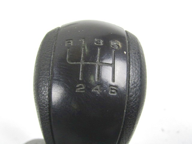 HEADPHONE KNOB OEM N. 1Z1711113BM ORIGINAL PART ESED SKODA YETI 5L (7/2009 - 10/2013)BENZINA 12  YEAR OF CONSTRUCTION 2011