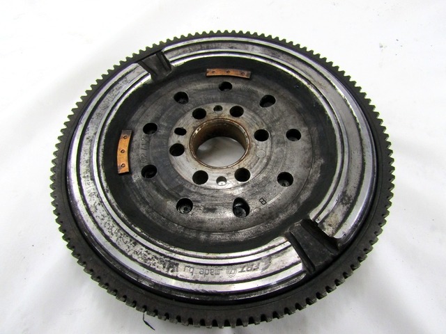 TWIN MASS FLYWHEEL OEM N. 71746379 ORIGINAL PART ESED ALFA ROMEO 159 939 BER/SW (2005 - 2013) DIESEL 19  YEAR OF CONSTRUCTION 2007