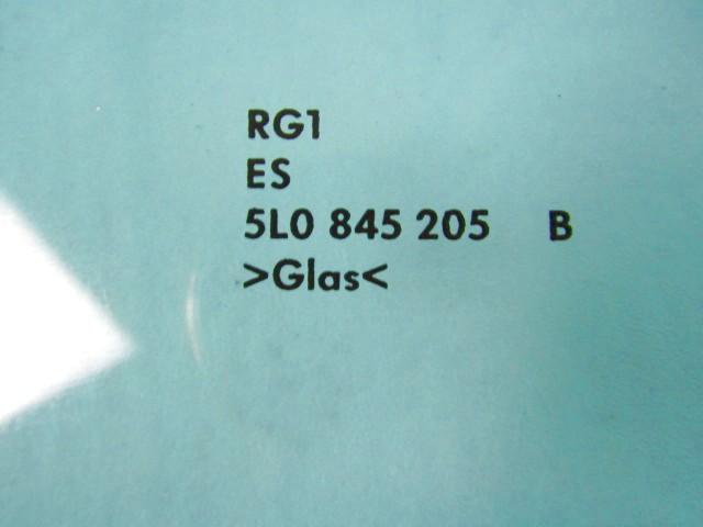 DOOR WINDOW, TINTED GLASS, REAR LEFT OEM N. 5L0845205B ORIGINAL PART ESED SKODA YETI 5L (7/2009 - 10/2013)BENZINA 12  YEAR OF CONSTRUCTION 2011