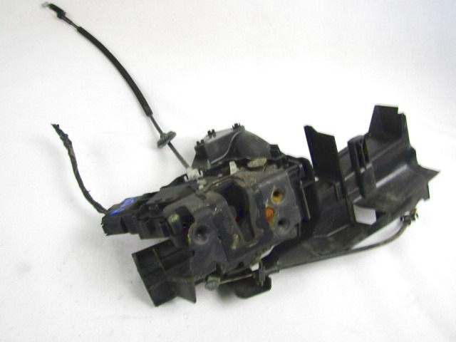 CENTRAL LOCKING OF THE RIGHT FRONT DOOR OEM N. 3M5A-R21812-AK ORIGINAL PART ESED FORD FOCUS BER/SW (2005 - 2008) DIESEL 16  YEAR OF CONSTRUCTION 2005