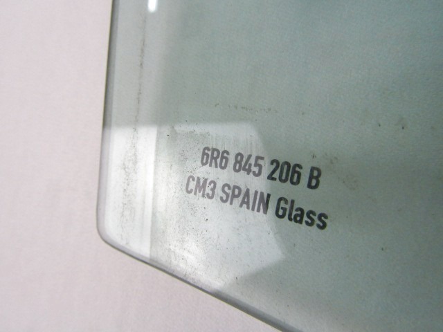 DOOR WINDOW, TINTED GLASS, REAR RIGHT OEM N. 6R6845206B ORIGINAL PART ESED VOLKSWAGEN POLO (DAL 02/2014) BENZINA 10  YEAR OF CONSTRUCTION 2015