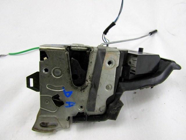 CENTRAL LOCKING OF THE RIGHT FRONT DOOR OEM N. 51218235104 ORIGINAL PART ESED BMW SERIE 5 E39 BER/SW (1995 - 08/2000) DIESEL 30  YEAR OF CONSTRUCTION 1999