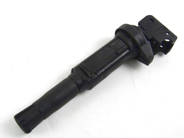 IGNITION COIL OEM N. 12137551260 ORIGINAL PART ESED BMW SERIE 1 BER/COUPE/CABRIO E81/E82/E87/E88 (2003 - 2007) BENZINA 16  YEAR OF CONSTRUCTION 2006